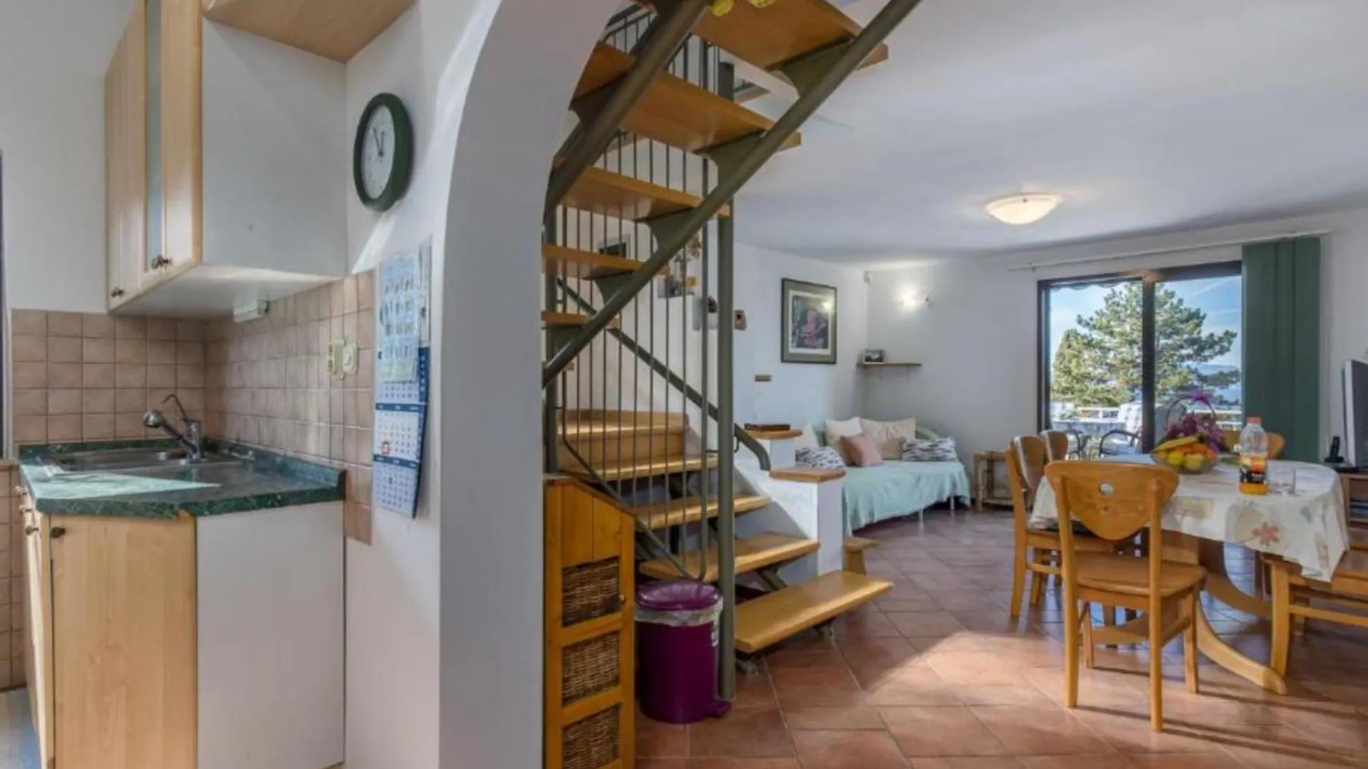 Apartments Villa Mirna Njivice Croatia